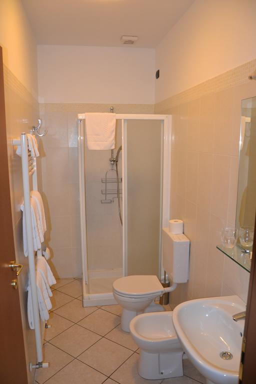 Locanda Le Palafitte Bardolino Rom bilde
